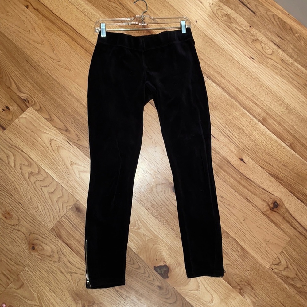 Juicy Couture velvet black leggings size small